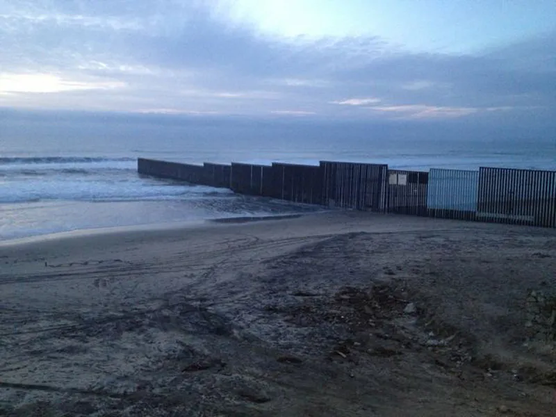 <p>De la serie: Al borde | fotografía digital | 2013</p>
