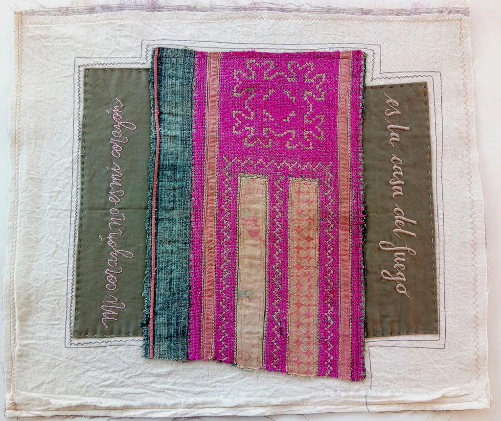 <p>Es la casa del fuego | Bordado sobre lino, tela reciclada, retazo de bordado antiguo, hilos de algodón, relleno fieltro acrílico. 2016-2021</p>
