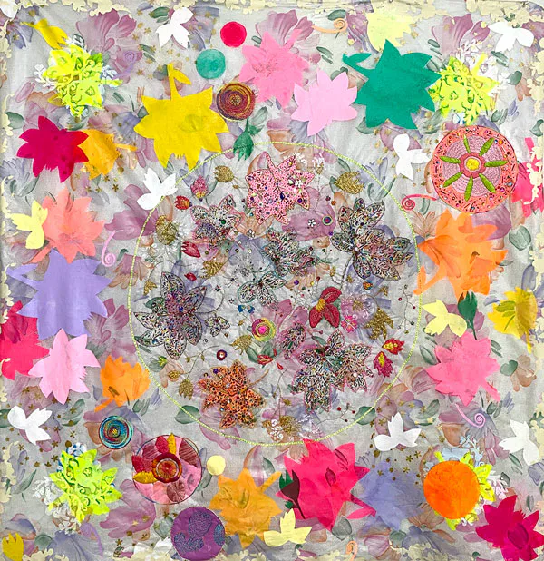 <p>Mantel Floreado 2017-2023 Textil 52”x 51”</p>
