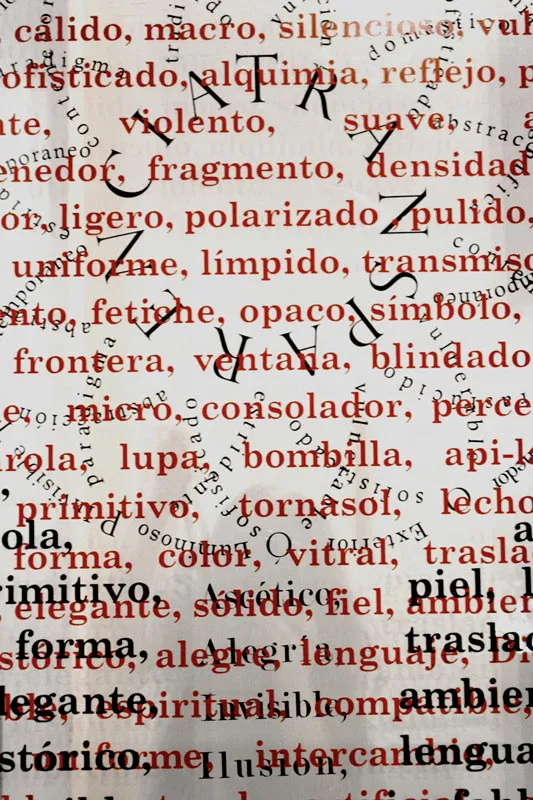 <p>Caligrama Cáliz Tehuana | Tres hojas de vidrio plano de 6mm. Impreso en serigrafía con tipografías en negro y rojo | 190 x 100 cm | 2012</p>
