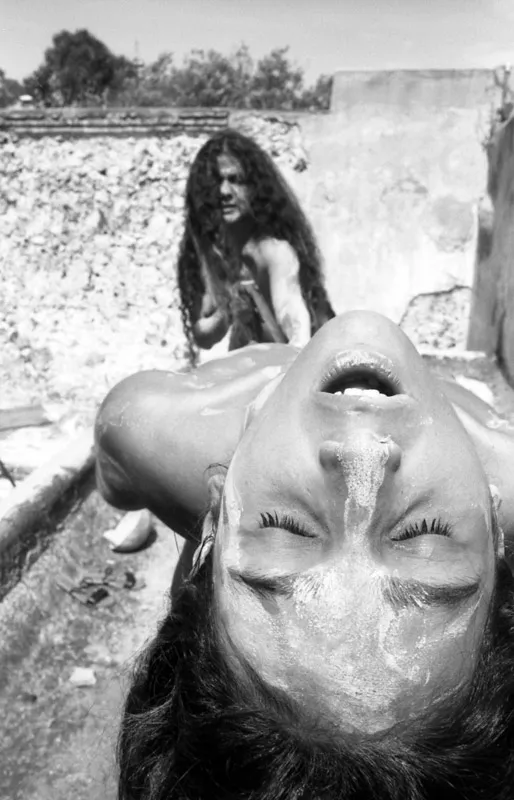 <p>Coatlicue y Coyolxauhqui</p>
