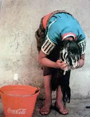 <p>De la serie: Mi hermanita Cristina, una niña chamula</p>
