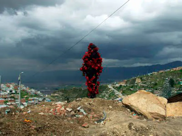 <p>Escaleras del paraíso | Escaleras del barrio la Bella Flor | Ciudad Bolívar, Bogotá, Colombia 2007 | 5 horas | foto Eduardo del Corral</p>
