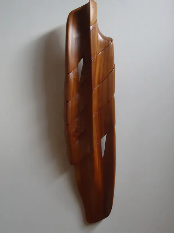 <p>Cactus | Caoba | 108x30x12cm | 2013</p>
